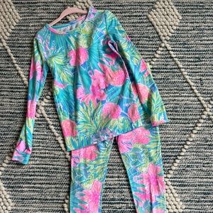Lilly Pulitzer NWOT fitted legging and LS pajama set. Size 6.